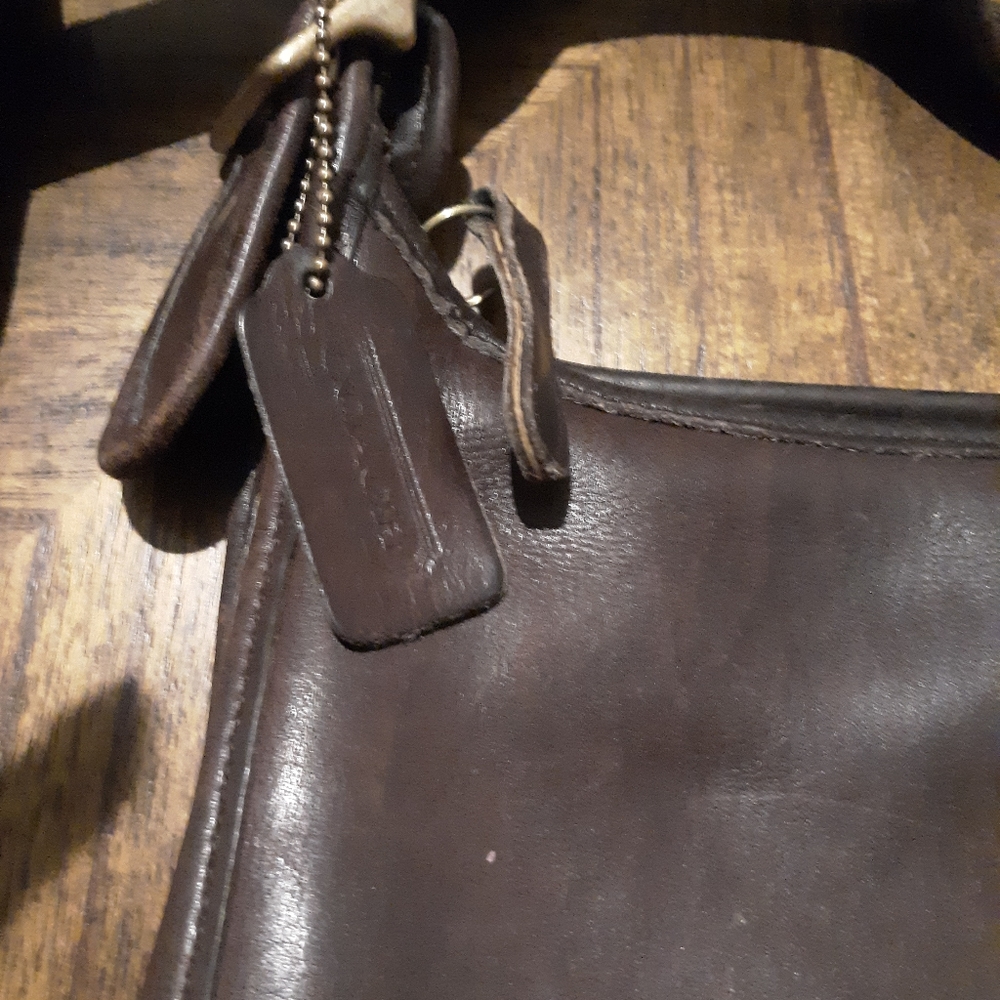 Coach purse - Picture 5 of 8